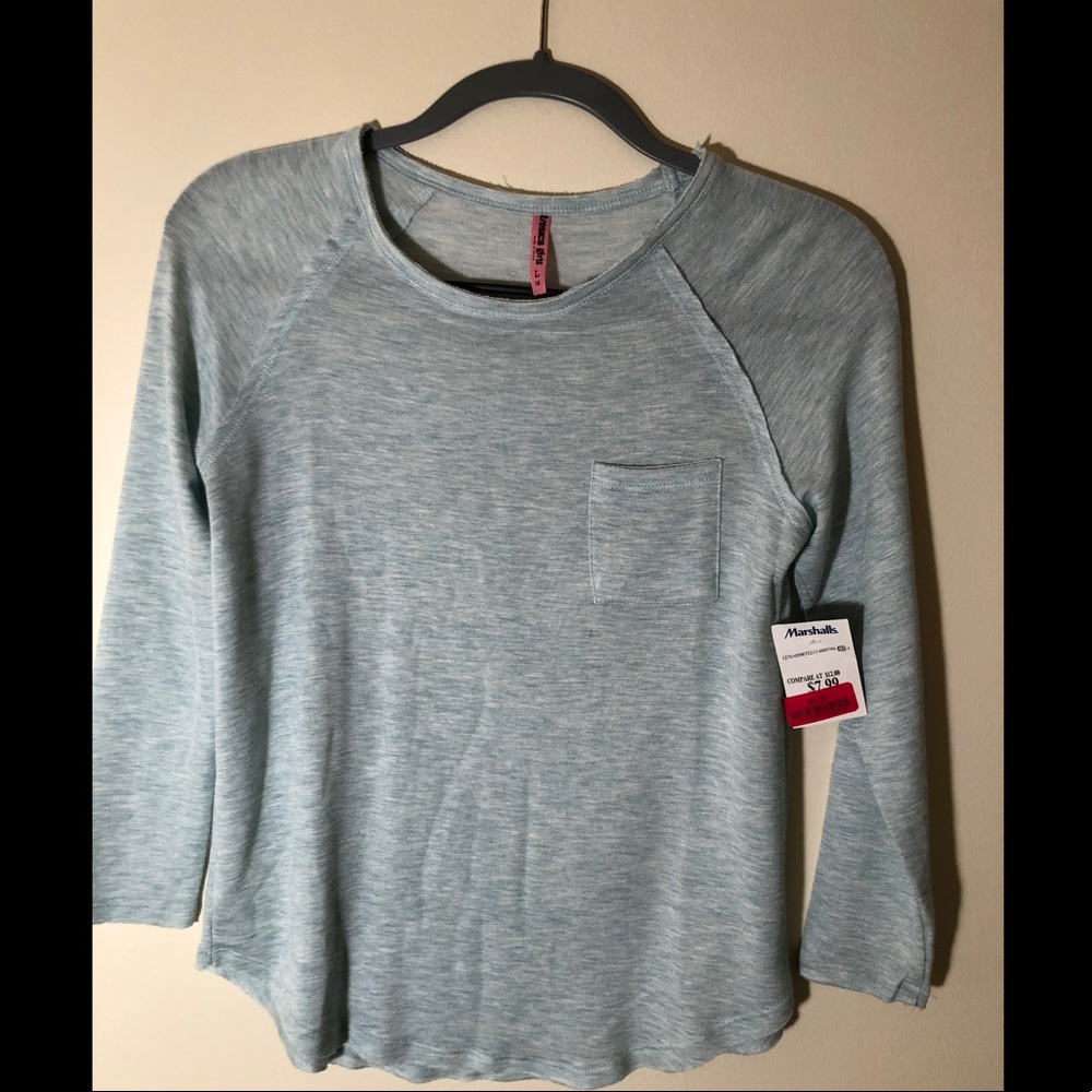 3/4 sleeve shirt